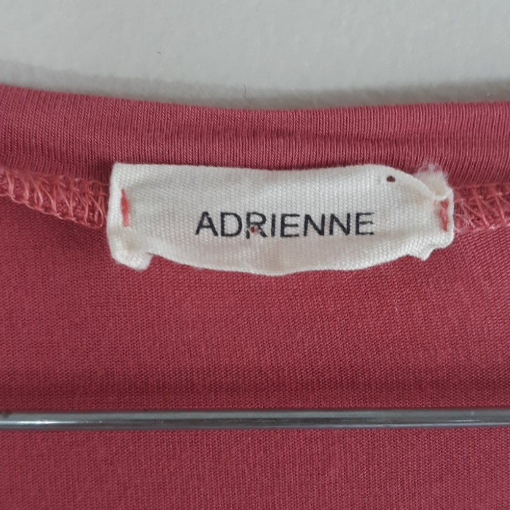 Sleeveless Racerback Top - Picture 3 of 4